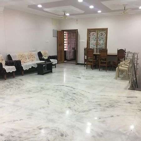Pleasant Stay Tiruchirappalli Экстерьер фото